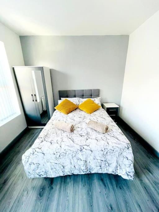 Entrepreneur Stays - 8 Guest House Liverpool Buitenkant foto